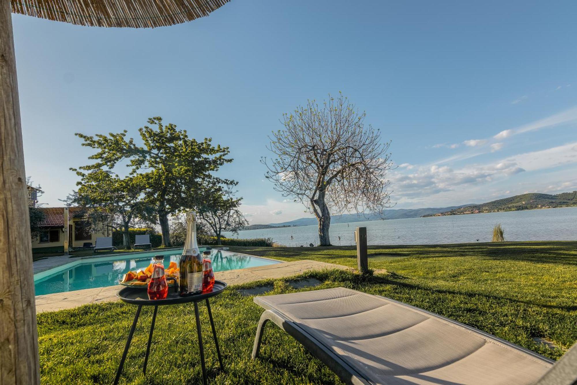 Villa La Folaga Del Trasimeno à Magione Extérieur photo