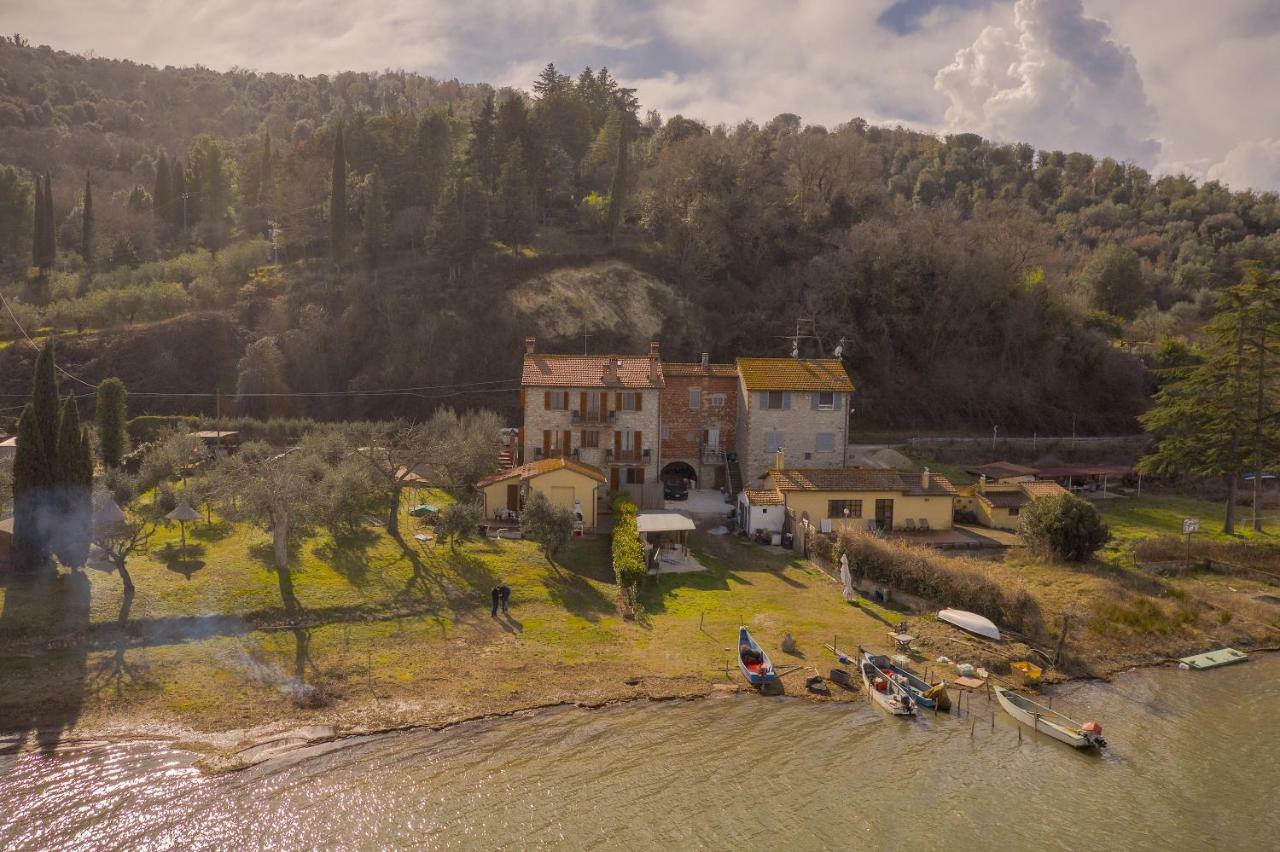 Villa La Folaga Del Trasimeno à Magione Extérieur photo